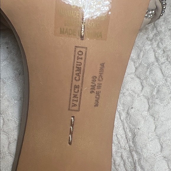 Vince Camuto Women's Beige Braided Sandals size 9 - Picture 3 of 9